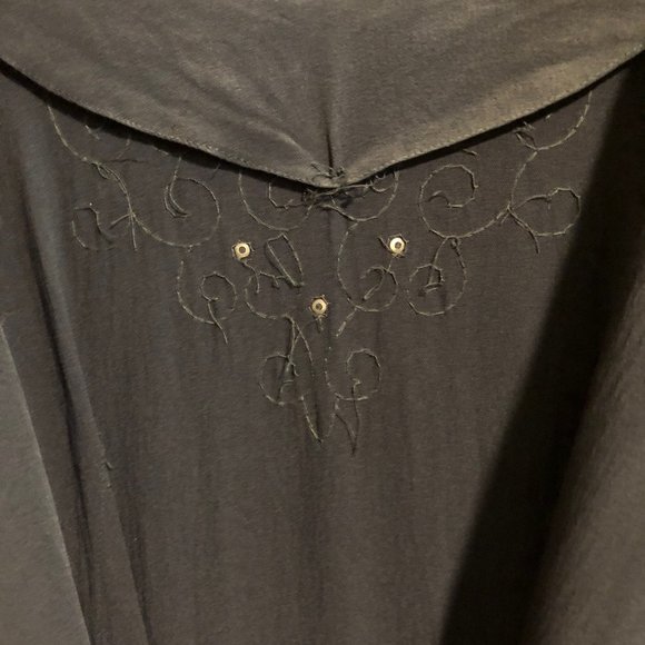 Antique Black Dress With Beaded Upper Bodice, Zippered Back and 3/4 Sleeves - Picture 4 of 16